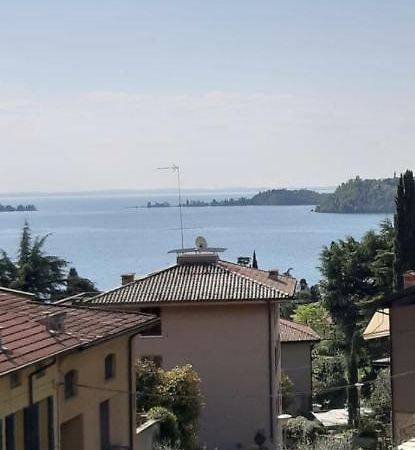Valle Fiorita 42 - Lake View Studio Gardone Riviera Buitenkant foto
